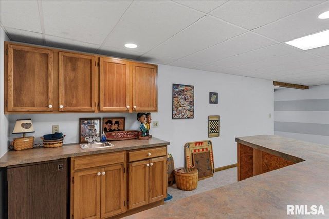 2508 Charlack Avenue, Springfield, IL 62704