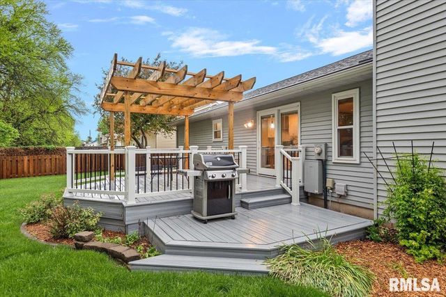 2508 Charlack Avenue, Springfield, IL 62704