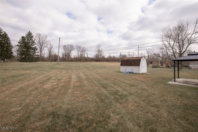 6031 Sunset Drive, Bedford Heights, OH 44146