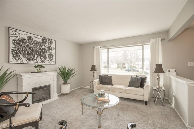 6031 Sunset Drive, Bedford Heights, OH 44146