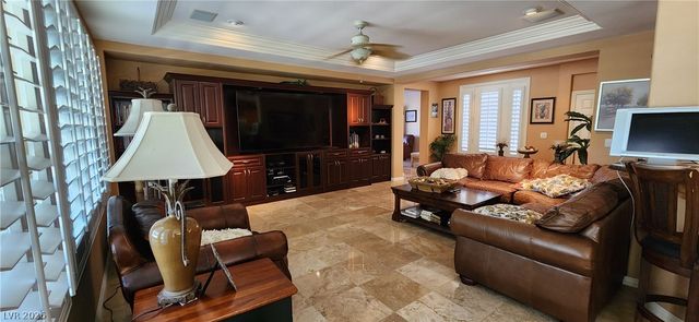4464 Largo Cantata Street, Las Vegas, NV 89135