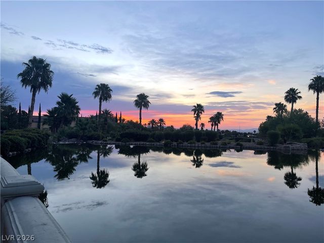 4464 Largo Cantata Street, Las Vegas, NV 89135