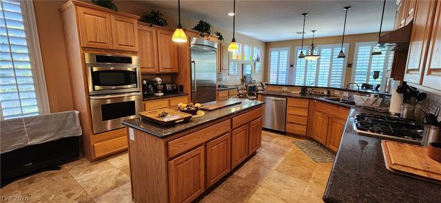4464 Largo Cantata Street, Las Vegas, NV 89135