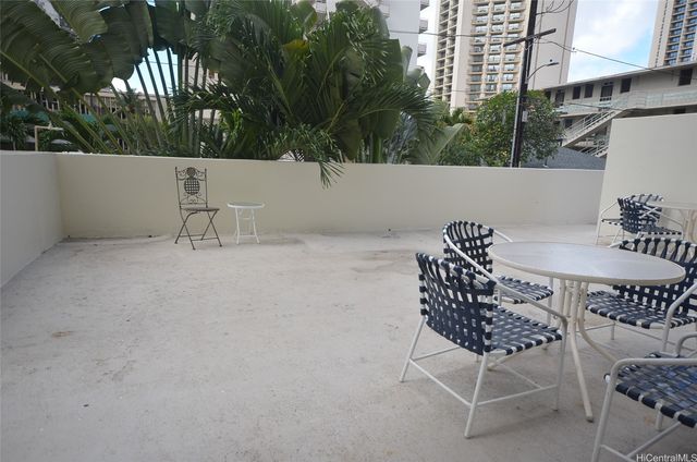 2450 Prince Edward Street 202A, Honolulu, HI 96815