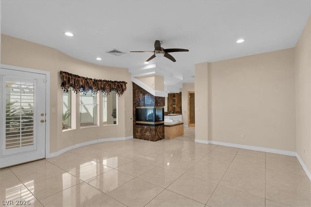 7956 Marbella Circle, Las Vegas, NV 89128