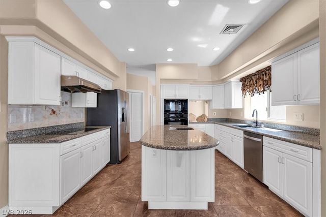 7956 Marbella Circle, Las Vegas, NV 89128