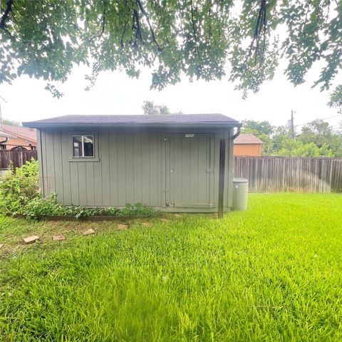 2000 Willow Lane, Plano, TX 75074