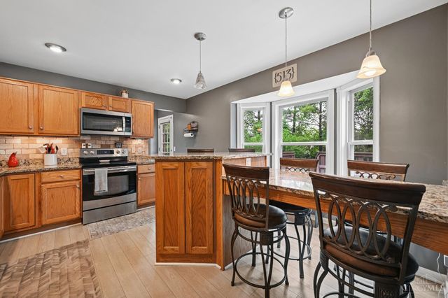 8592 Sunmont Drive, Anderson Twp, OH 45255