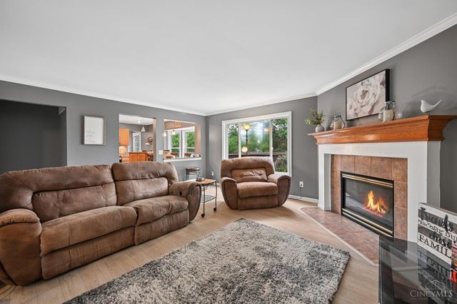 8592 Sunmont Drive, Anderson Twp, OH 45255