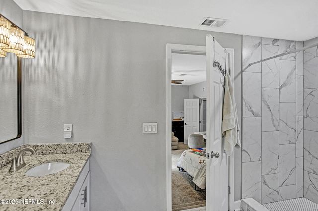 1542 CELLAR Circle, Jacksonville, FL 32225