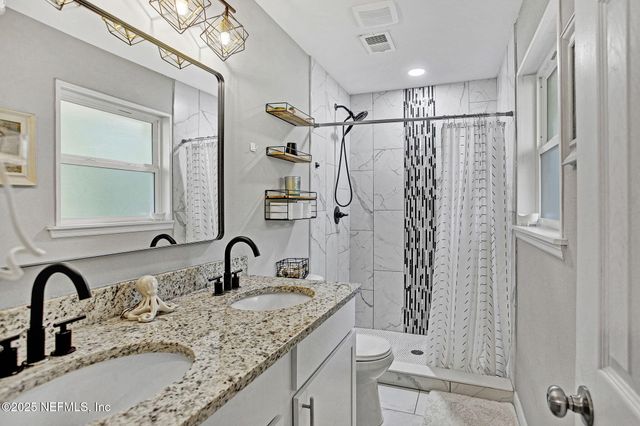 1542 CELLAR Circle, Jacksonville, FL 32225