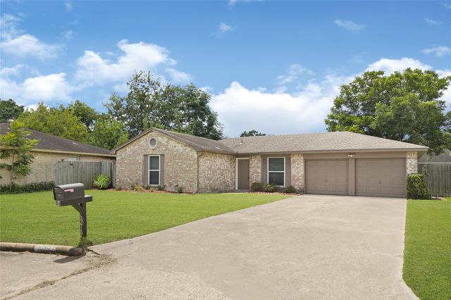 6210 Westwick Drive, Houston, TX 77072