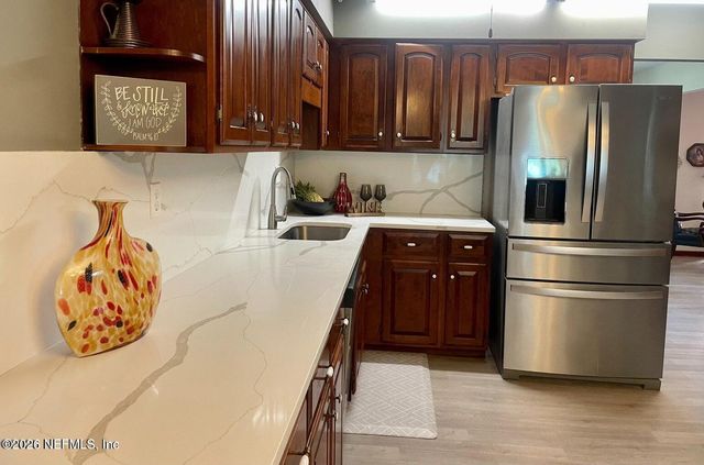 4355 FULTON Road N, Jacksonville, FL 32225