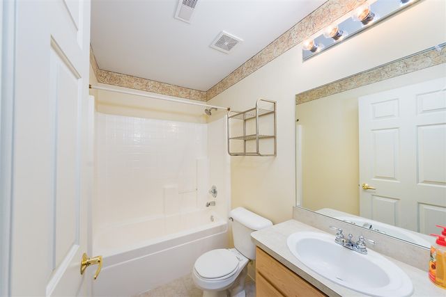 28235 Carlton Way Drive Bldg: 18, Novi, MI 48377