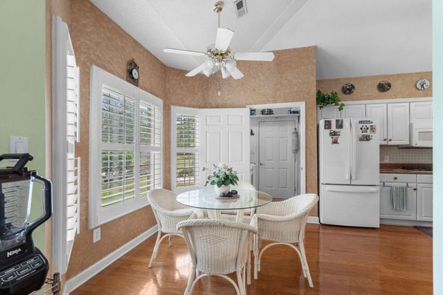 482 Shellbank Dr., Longs, SC 29568