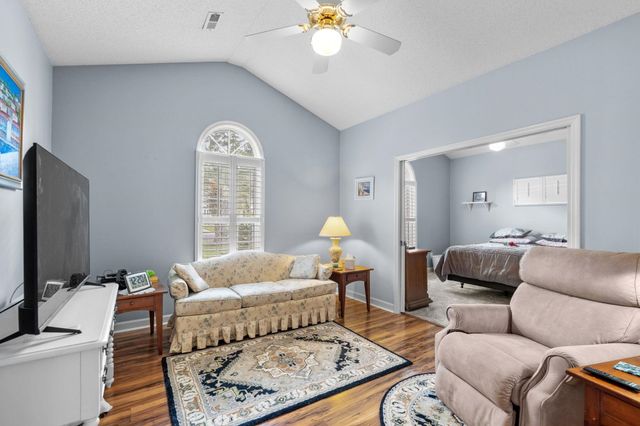 482 Shellbank Dr., Longs, SC 29568