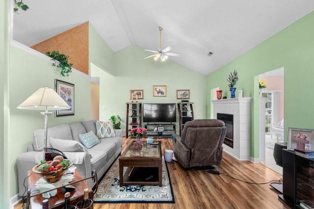 482 Shellbank Dr., Longs, SC 29568