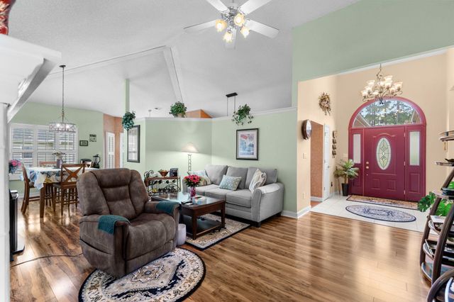 482 Shellbank Dr., Longs, SC 29568