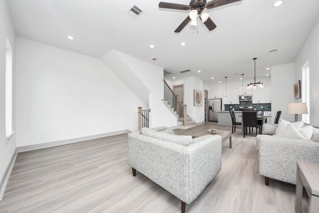 5314 Kindred Garden Lane, Houston, TX 77091