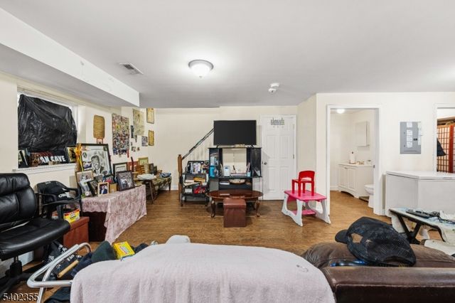 1503 Hiawatha Ave, Hillside Twp., NJ 07205