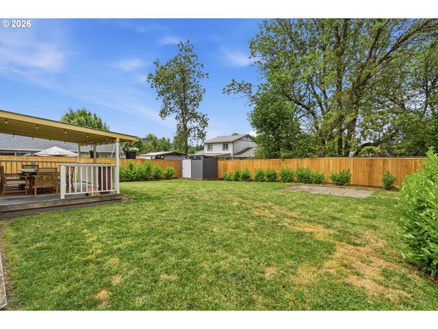 1267 GRANT St, Philomath, OR 97370
