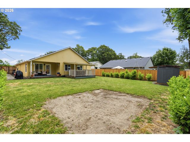 1267 GRANT St, Philomath, OR 97370