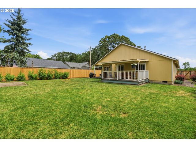 1267 GRANT St, Philomath, OR 97370