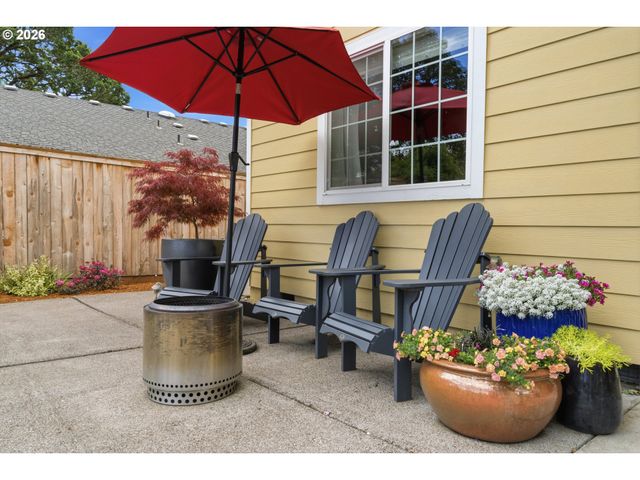 1267 GRANT St, Philomath, OR 97370