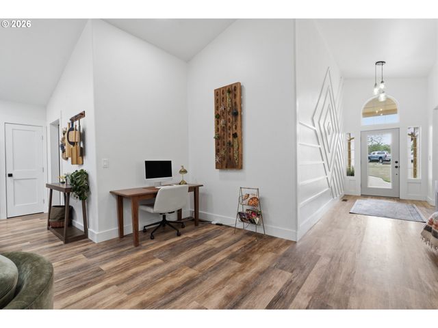 1267 GRANT St, Philomath, OR 97370