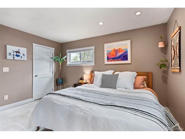 6927 Newcombe St, Arvada, CO 80004