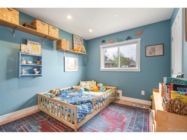 6927 Newcombe St, Arvada, CO 80004