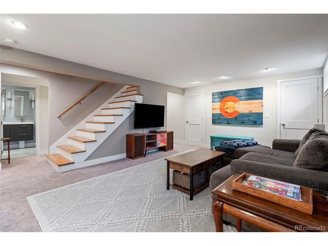 6927 Newcombe St, Arvada, CO 80004