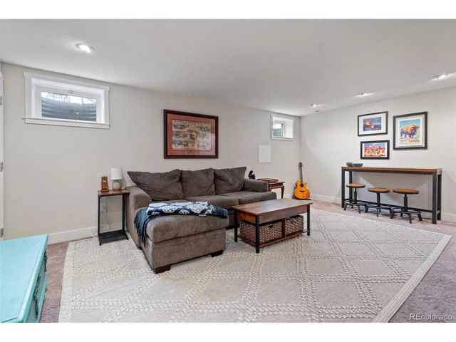 6927 Newcombe St, Arvada, CO 80004