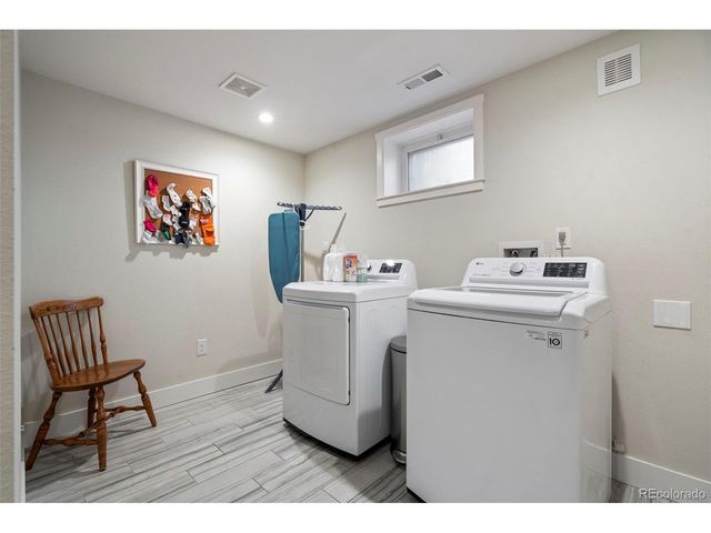 6927 Newcombe St, Arvada, CO 80004