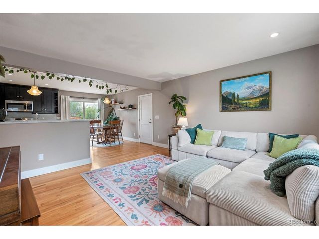 6927 Newcombe St, Arvada, CO 80004