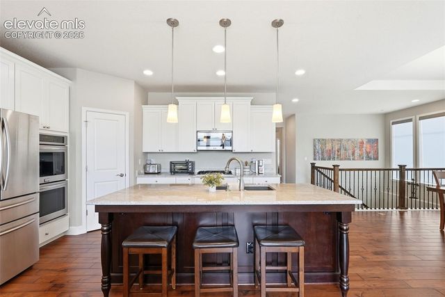 1394 Promontory Bluff View, Colorado Springs, CO 80921