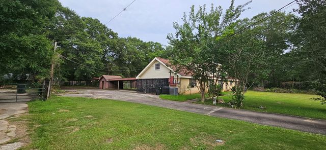 1638 Denton Road, Dothan, AL 36303