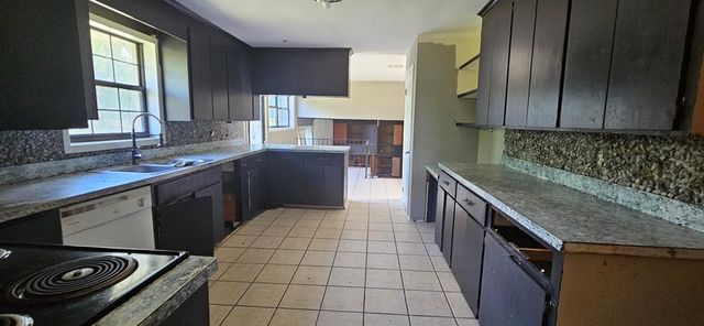 1638 Denton Road, Dothan, AL 36303