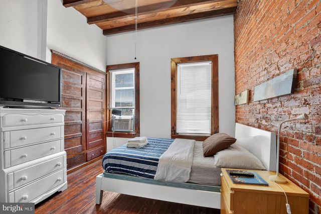 4107 LUDLOW ST, Philadelphia, PA 19104