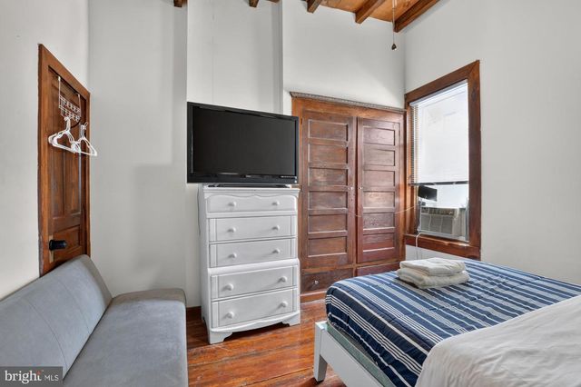 4107 LUDLOW ST, Philadelphia, PA 19104