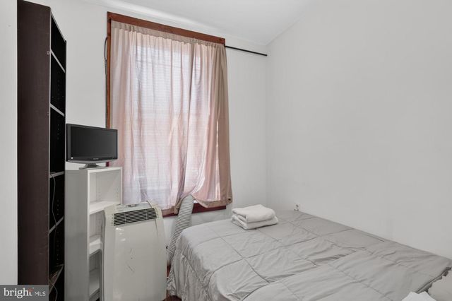 4107 LUDLOW ST, Philadelphia, PA 19104