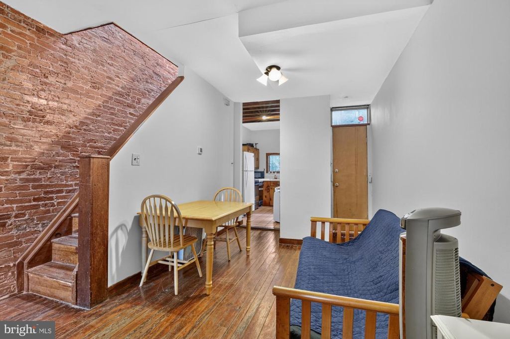 4107 LUDLOW ST, Philadelphia, PA 19104