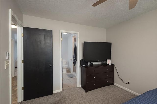 2508 Crestline Court, Lawrence, KS 66407