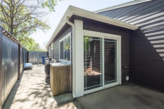 2508 Crestline Court, Lawrence, KS 66407