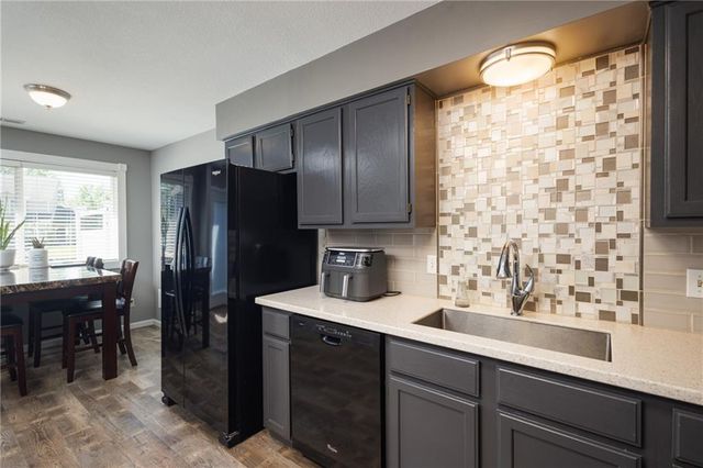 2508 Crestline Court, Lawrence, KS 66407