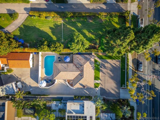 909 1st St, Coronado, CA 92118