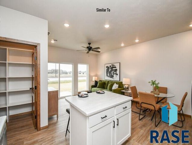 6103 S Alki Pl Place, Sioux Falls, SD 57108