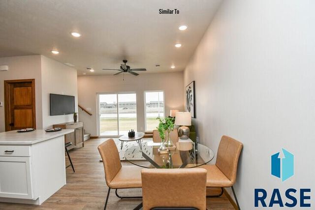 6103 S Alki Pl Place, Sioux Falls, SD 57108