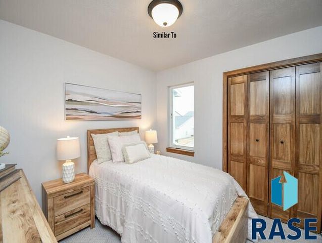 6103 S Alki Pl Place, Sioux Falls, SD 57108