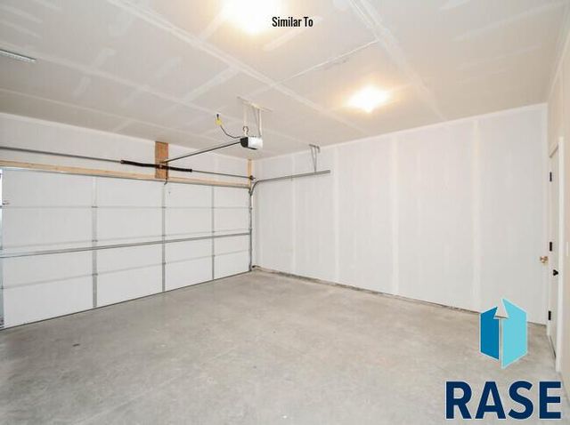 6103 S Alki Pl Place, Sioux Falls, SD 57108